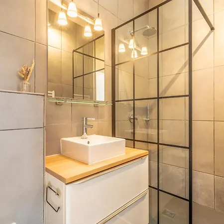 Prázdninový dům Suzy - Charmante Maison De - Quartier Beaurivage *